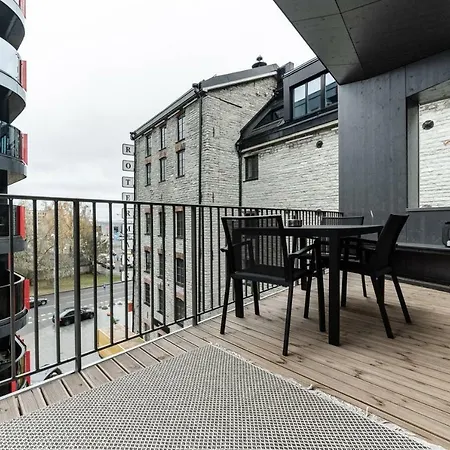 Apartment Iconic Luxury Penthouse In Heart Of
